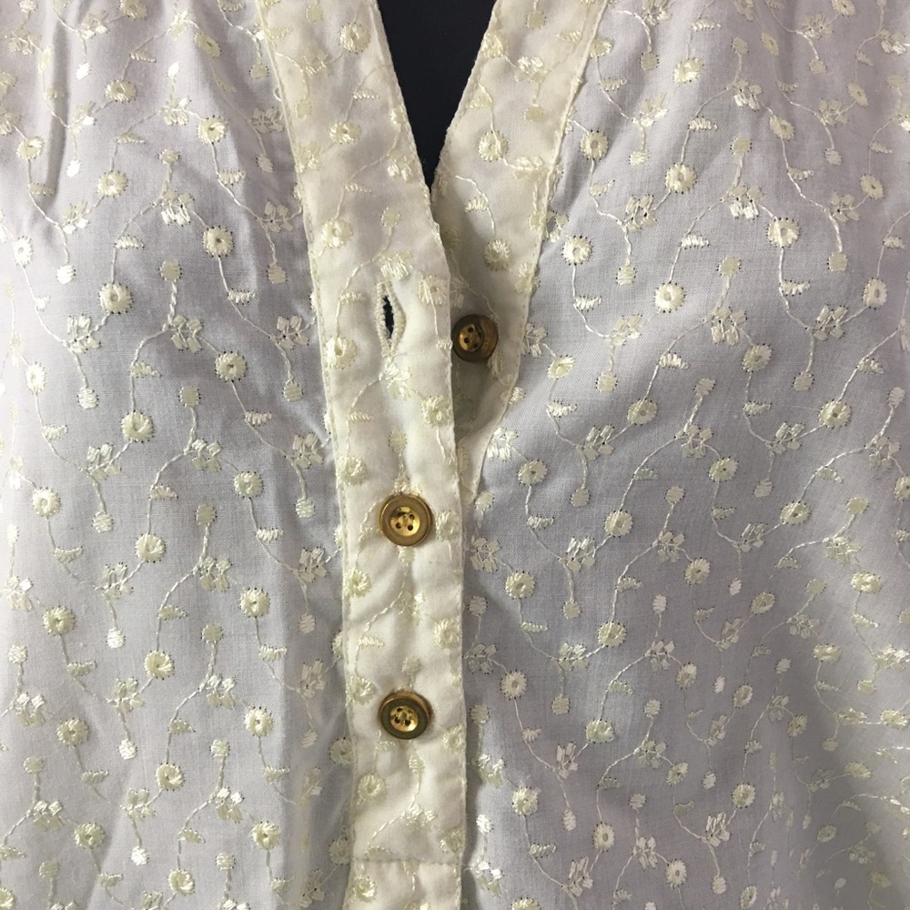 Zara 3/4 Sleeve Off White Floral Embroidered Shirt - Picture 3 of 8